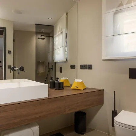 Bora With Sauna And Heated Pool Villa *