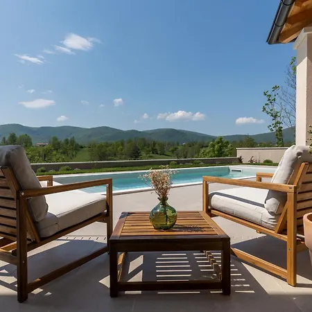 Villa Bora With Sauna And Heated Pool